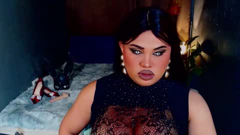 Snapshot of cellinekittcumerr chatting on 11-06-25, 11:33 cellinekittcumerr online show from 11-06-25, 11:33