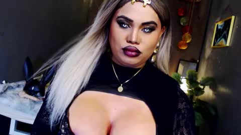 Snapshot of cellinekittcumerr chatting on 11-23-25, 02:28 cellinekittcumerr online show from 11-23-25, 02:28