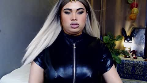 Snapshot of cellinekittcumerr chatting on 12-04-25, 04:05 cellinekittcumerr online show from 12-04-25, 04:05