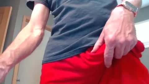 Snapshot of centerfield24 chatting on 03-05-25, 08:00 Centerfield online show from 03-05-25, 08:00