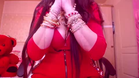 Cerise online show from 03-08-25, 06:32