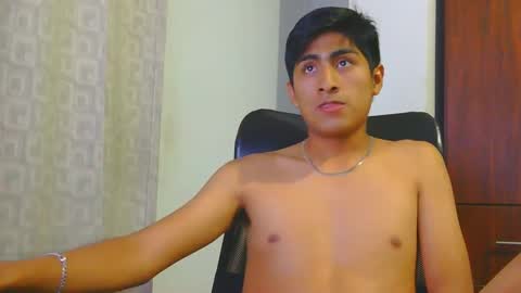 Snapshot of cesarex148 chatting on 12-05-24, 02:31 Cesar online show from 12-05-24, 02:31