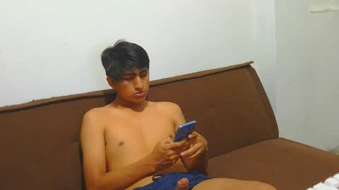 Snapshot of cesarex148 chatting on 02-17-26, 12:18 Cesar online show from 02-17-26, 12:18