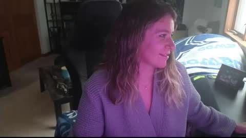 Snapshot of cessprinn chatting on 01-07-26, 03:47 Marie online show from 01-07-26, 03:47