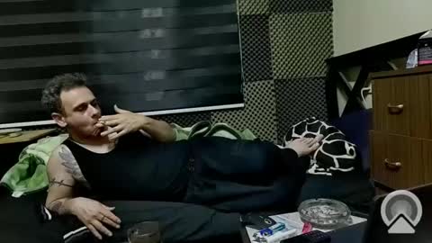 Snapshot of cezar46 chatting on 01-20-25, 11:54 cezar online show from 01-20-25, 11:54