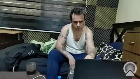 Snapshot of cezar46 chatting on 02-04-25, 09:38 cezar online show from 02-04-25, 09:38