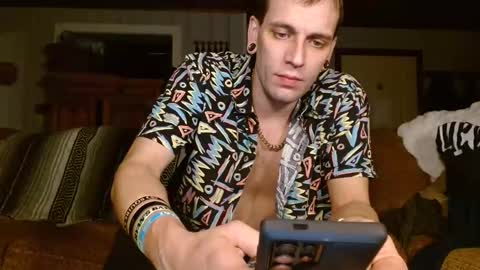 cguffey2284 online show from 12-30-24, 07:15