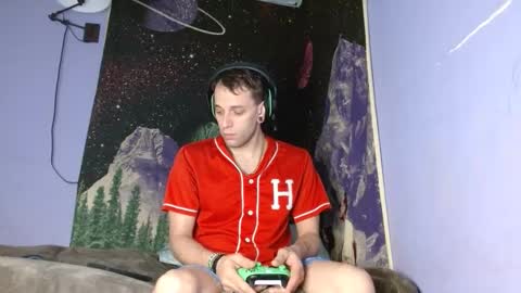 cguffey2284 online show from 12-31-24, 11:06