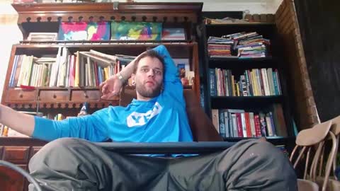 cguffey2284 online show from 02-09-25, 08:24