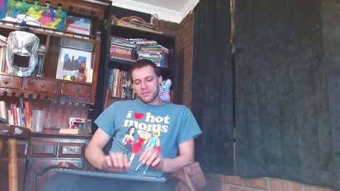 cguffey2284 online show from 02-18-25, 09:32