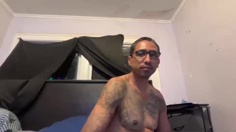 Snapshot of ch383331986 chatting on 12-19-25, 04:08 HAHA online show from 12-19-25, 04:08