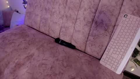 charlotte online show from 04-18-26, 07:58