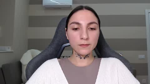 Kate online show from 02-04-25, 03:04