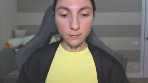 Kate online show from 04-01-26, 01:41