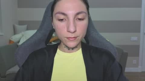 Snapshot of chabibiann chatting on 06-15-26, 06:15 Kate online show from 06-15-26, 06:15