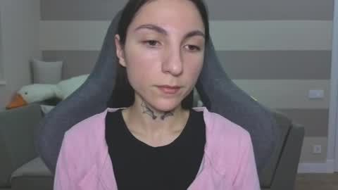 Snapshot of chabibiann chatting on 06-23-26, 06:00 Kate online show from 06-23-26, 06:00