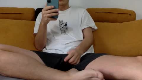 Snapshot of chad092 chatting on 11-17-25, 06:52 God online show from 11-17-25, 06:52