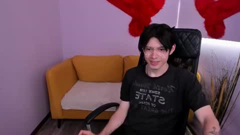 Snapshot of chadd_white chatting on 07-27-26, 12:34 Chadd White online show from 07-27-26, 12:34