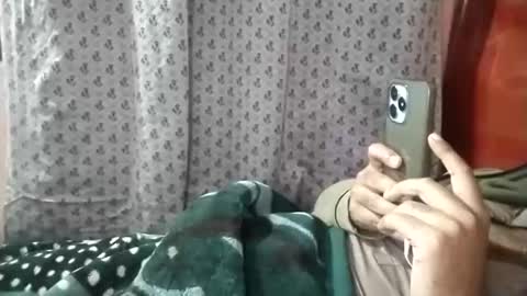 Snapshot of chadipluskhangarh chatting on 12-13-25, 07:53 Stormydick online show from 12-13-25, 07:53