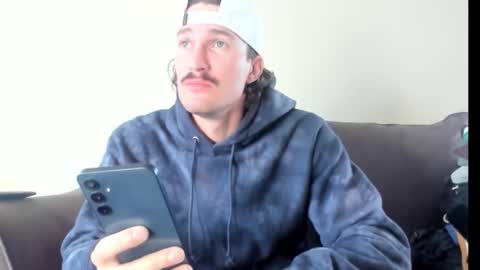 Lydong online show from 10-12-25, 03:44