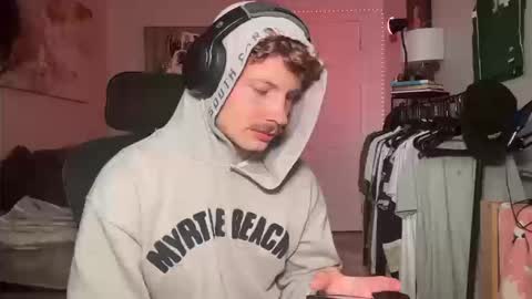 ChadTitan online show from 10-10-25, 02:27