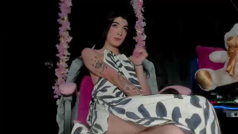 Snapshot of chaminelan chatting on 02-02-26, 06:39 chaminelan online show from 02-02-26, 06:39