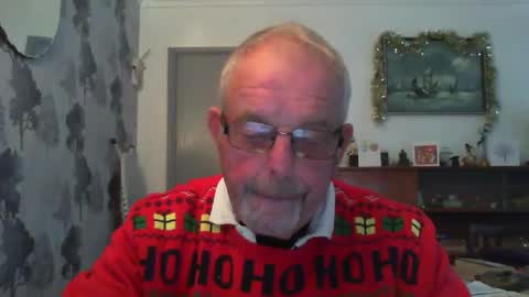 Snapshot of champers37 chatting on 12-12-24, 10:13 Champers online show from 12-12-24, 10:13