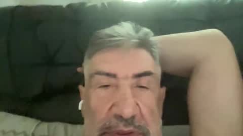 Snapshot of champsex305610 chatting on 01-14-26, 09:04 champsex305610 online show from 01-14-26, 09:04