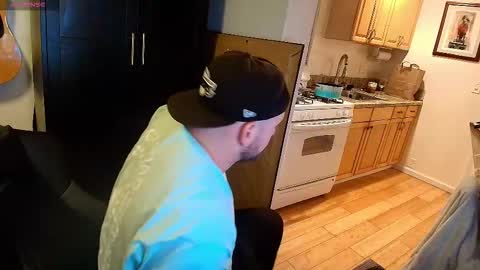 Chance Cruise online show from 12-17-25, 04:40