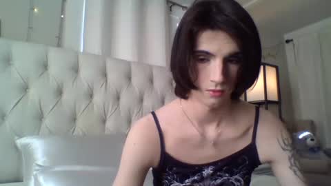 chanel2002 online show from 03-11-25, 02:07