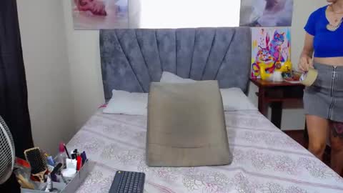 chanel online show from 11-30-25, 02:43