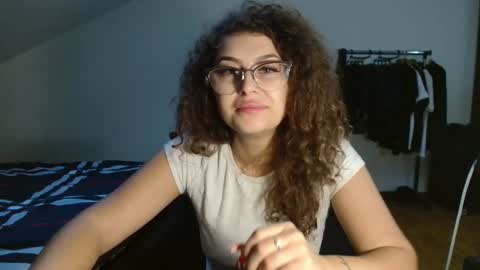 Stephanieblisss online show from 01-03-25, 12:19