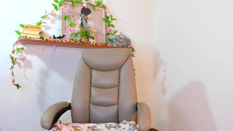 chanell online show from 03-13-26, 01:18