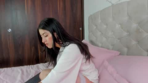 Snapshot of chanellgv chatting on 01-23-25, 04:26 Chanell online show from 01-23-25, 04:26