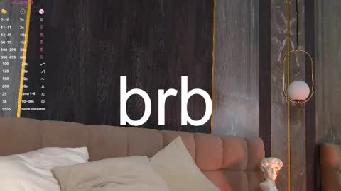 Chanel online show from 02-10-25, 08:42