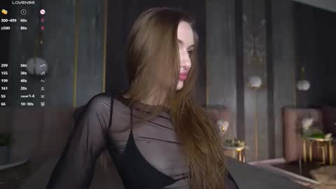 Chanel online show from 03-25-26, 05:57