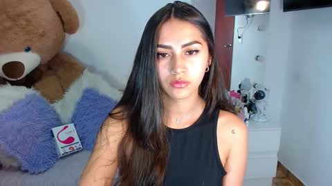 Isabella online show from 12-30-24, 04:31