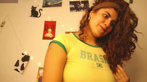     online show from 10-22-25, 08:08