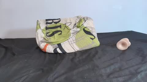 Raquel  online show from 03-10-25, 06:12