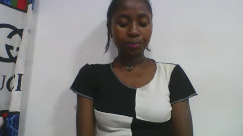 chantale483461 online show from 03-09-26, 05:33