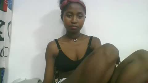 chantale483461 online show from 03-25-26, 04:02