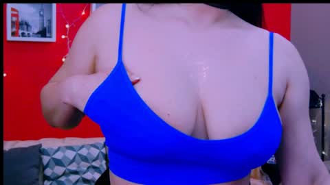 The Queen online show from 12-22-24, 05:21