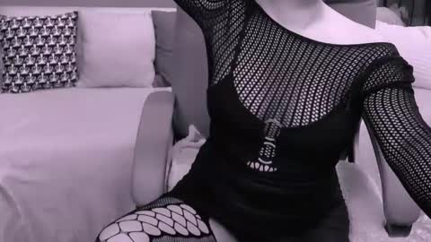 The Queen online show from 02-16-25, 04:53