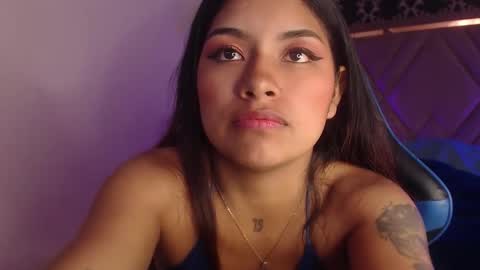  chantalpetit  online show from 10-12-25, 11:53