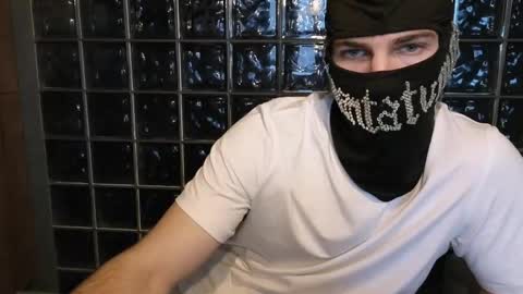 Stern online show from 04-10-26, 01:27