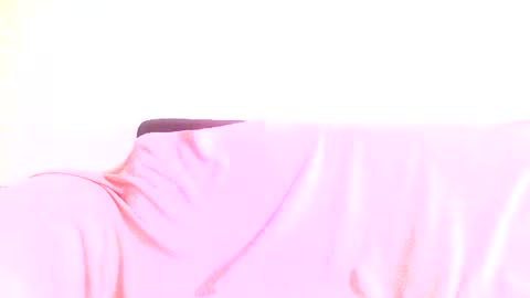 Snapshot of chante665 chatting on 11-12-25, 08:15 chante665 online show from 11-12-25, 08:15