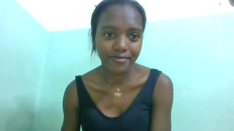Snapshot of chanteuse655720 chatting on 07-12-26, 07:32 chanteuse655720 online show from 07-12-26, 07:32