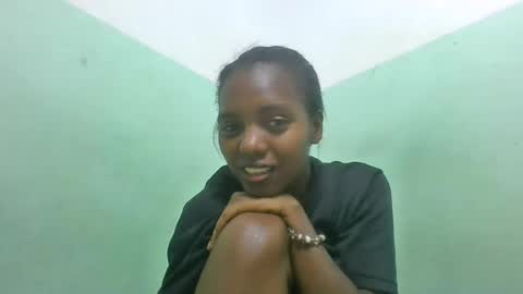 Snapshot of chanteuse655720 chatting on 07-21-26, 08:00 chanteuse655720 online show from 07-21-26, 08:00