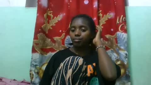 Snapshot of chanteuse655720 chatting on 07-28-26, 11:28 chanteuse655720 online show from 07-28-26, 11:28