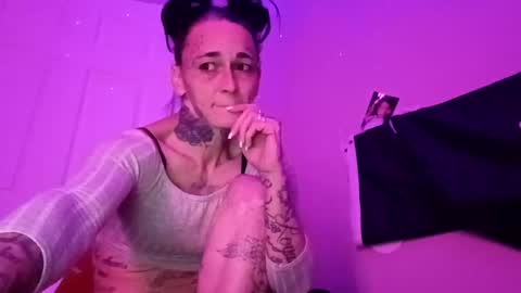 chaoticluvbug777 online show from 01-18-26, 12:20